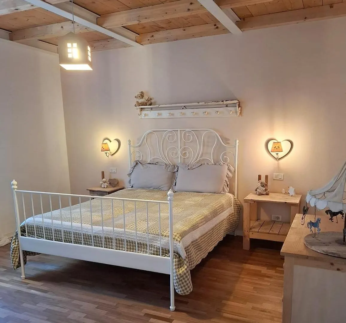 Holiday home C'Era Una Casa Guasticce Italy