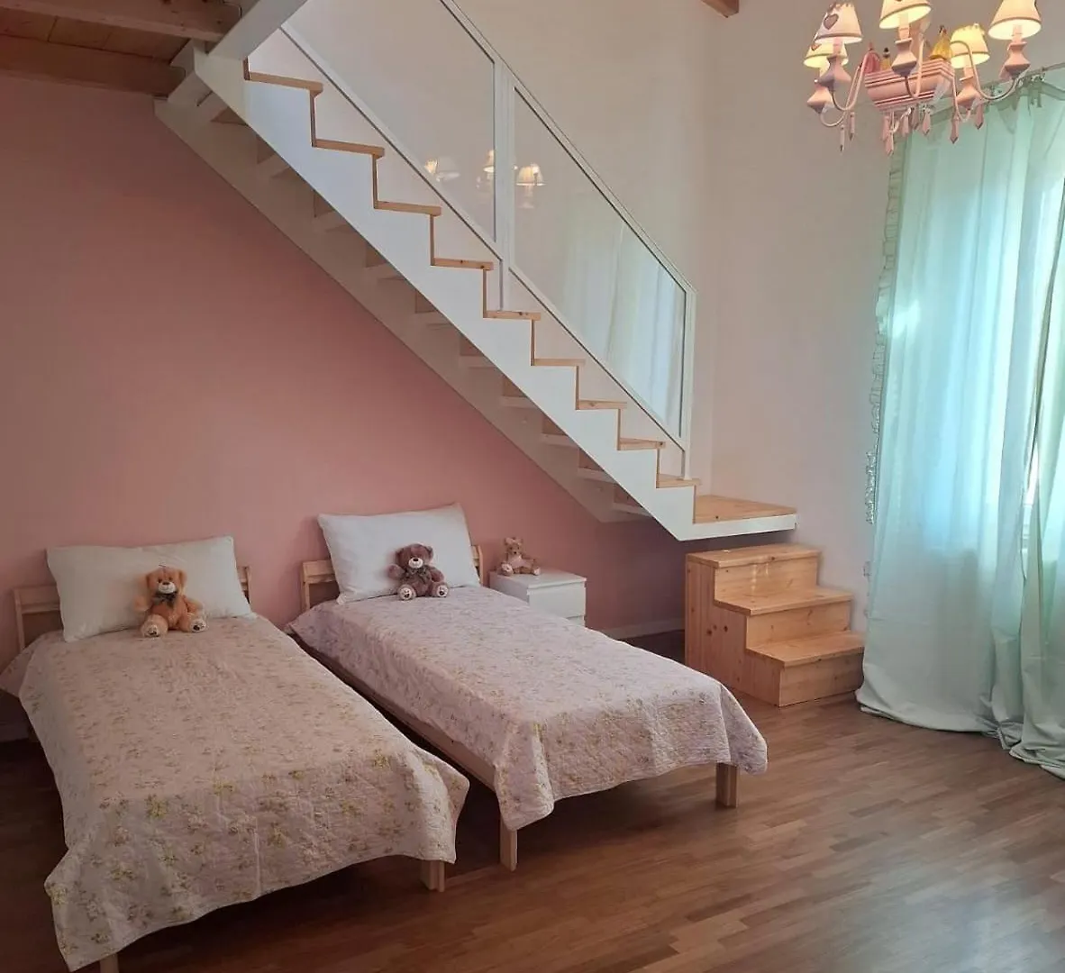 C'Era Una Casa Guasticce Holiday home