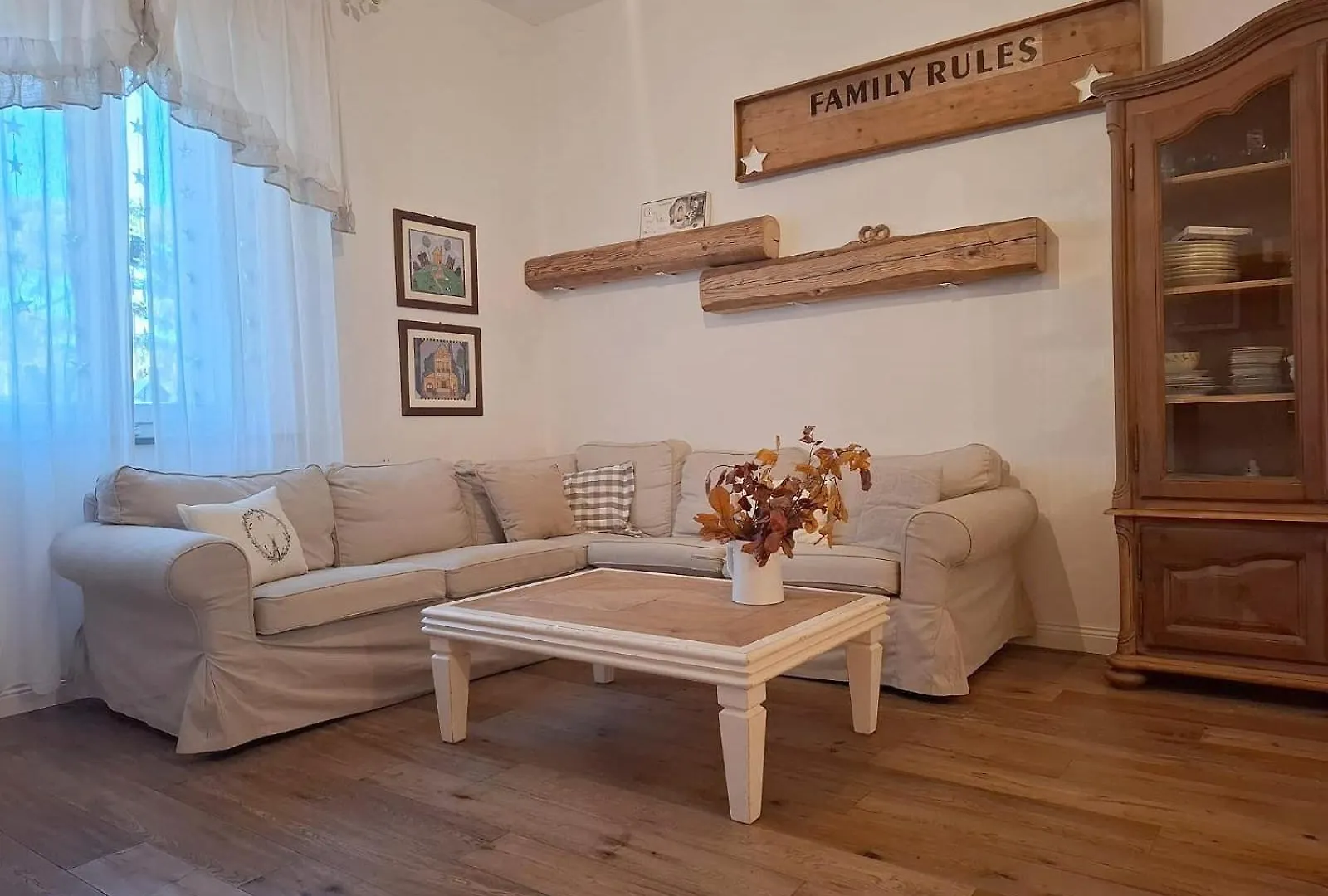 C'Era Una Casa Guasticce