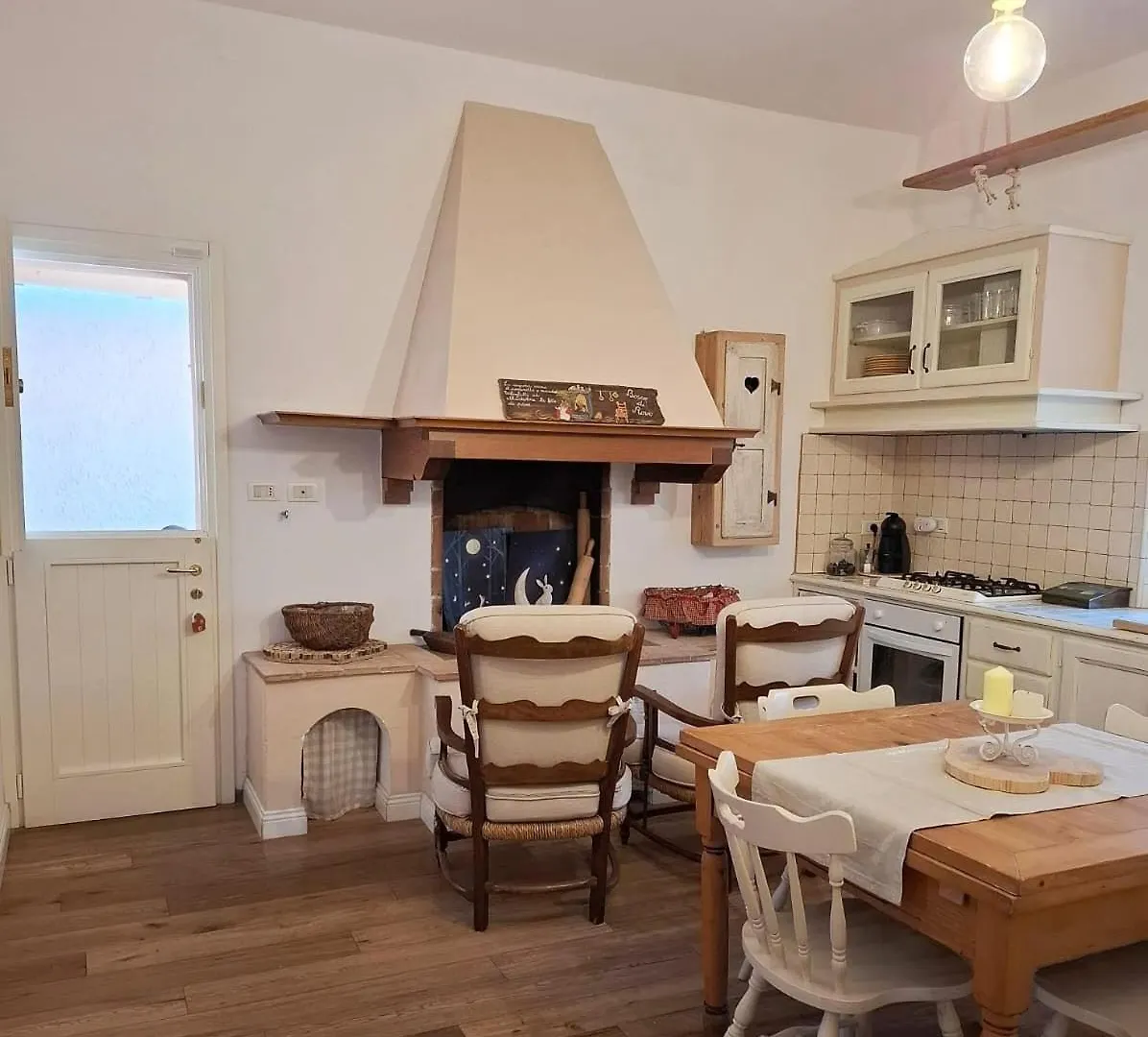 C'Era Una Casa Guasticce Holiday home